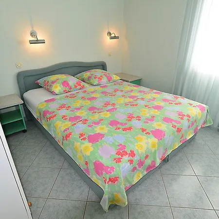 Milica 56 * Пула