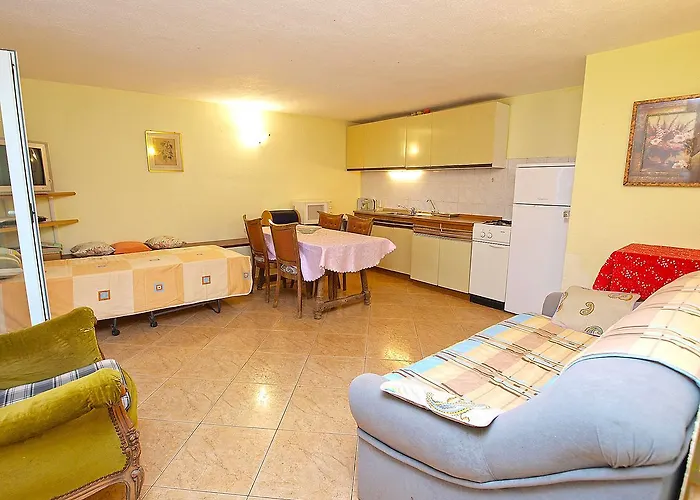 Apartman Milica 56 *